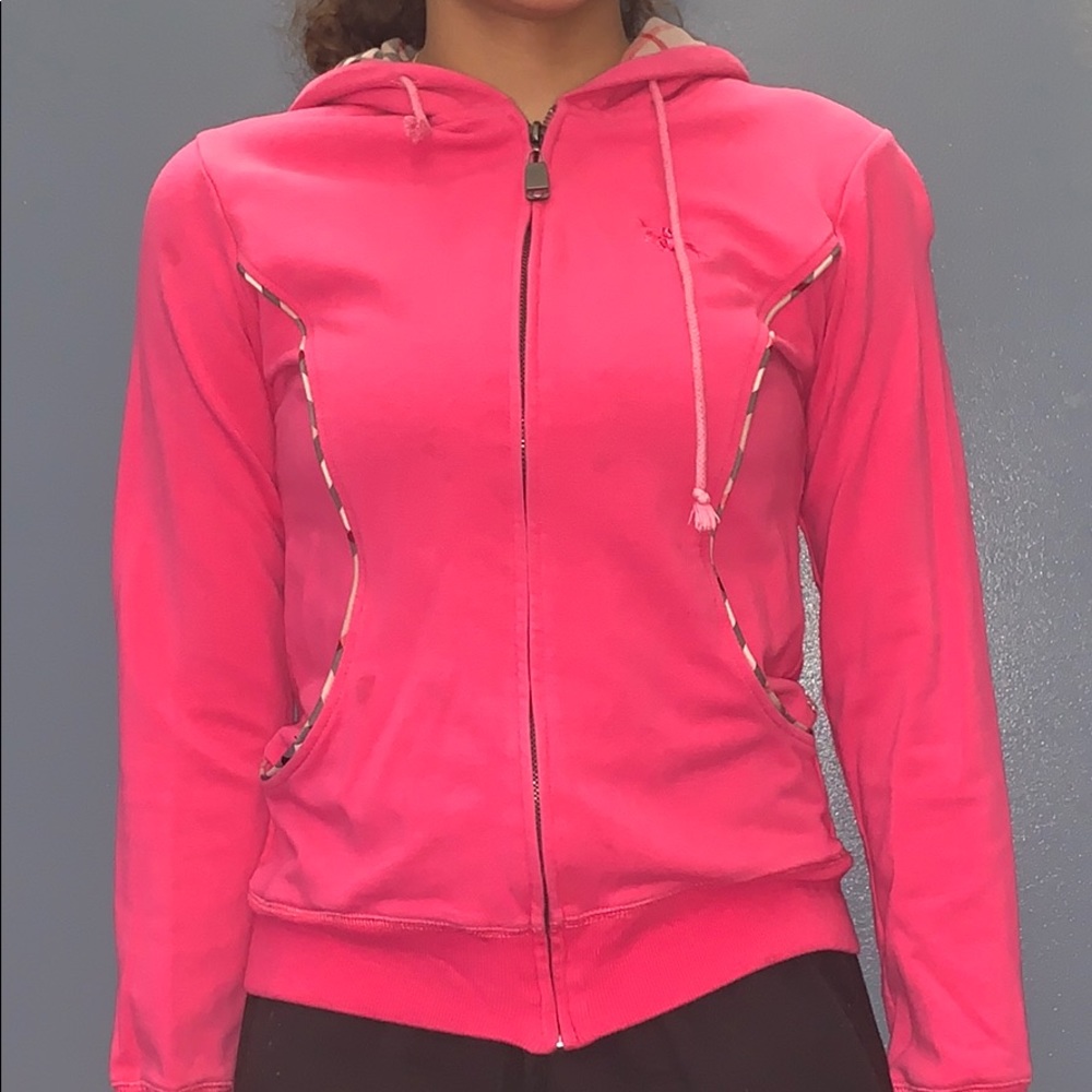 Burberry pink sweater